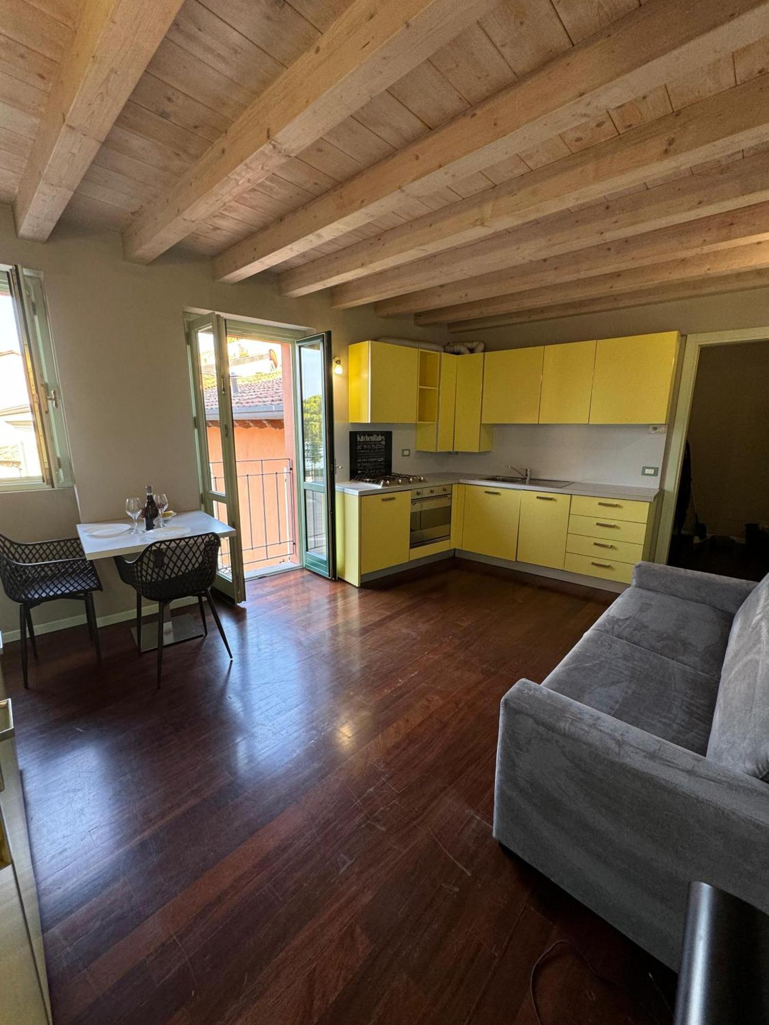 Splendid Apartment Desenzano del Garda Zewnętrze zdjęcie